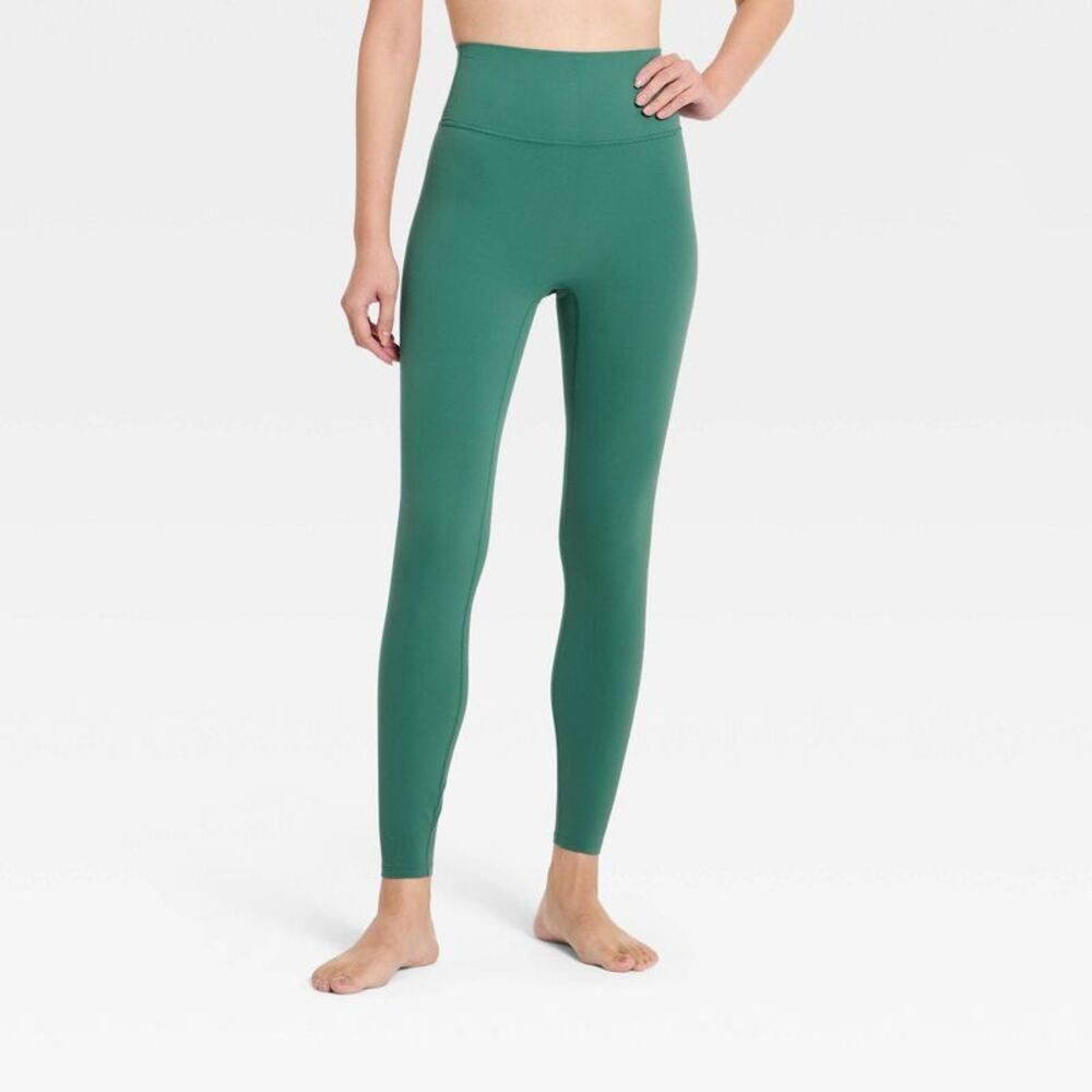 Women's Everyday Soft Ultra High-Rise 7/8 Leggings - Forest Green M